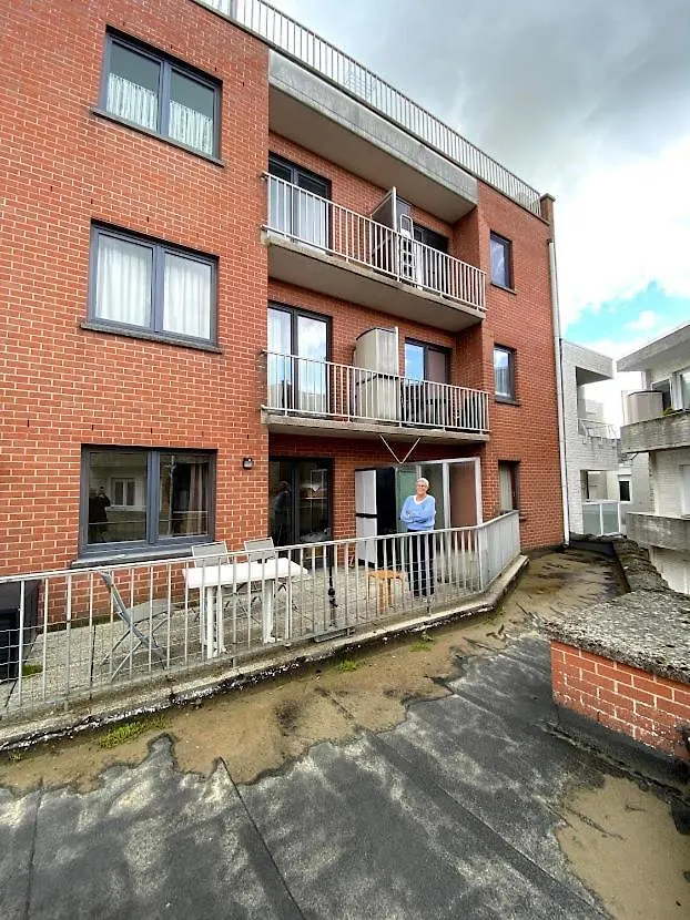 Appartement Appart Sympa 6P Avec Garage Et Terrasse Ensoleillee Et Spacieuse A 25M De La Mer Westende Middelkerke