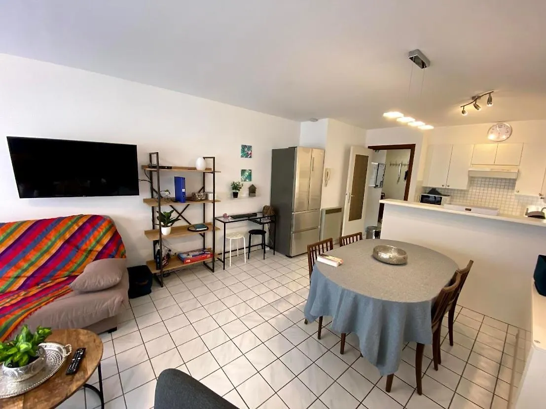 Appart Sympa 6P Avec Garage Et Terrasse Ensoleillee Et Spacieuse A 25M De La Mer Westende Middelkerke Appartement