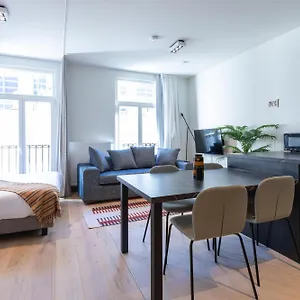 smartflats-design-rogier.brusselshotelsbook.com/
