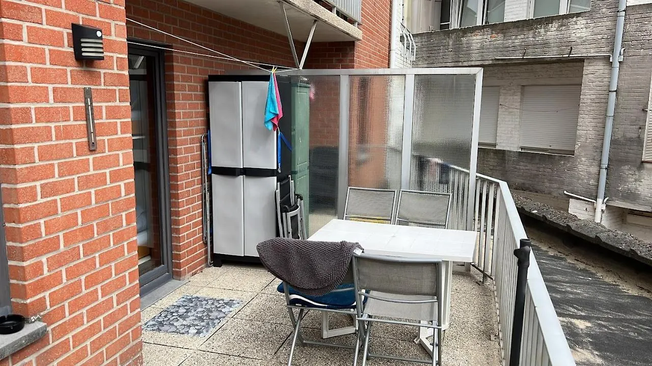 Appart Sympa 6P Avec Garage Et Terrasse Ensoleillee Et Spacieuse A 25M De La Mer Westende location
